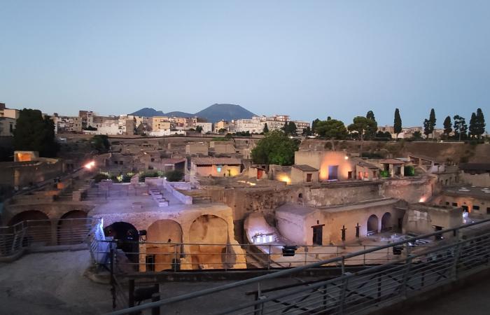 Una historia escrita en la arena: la antigua playa de Herculano reabre a los visitantes – Nápoles