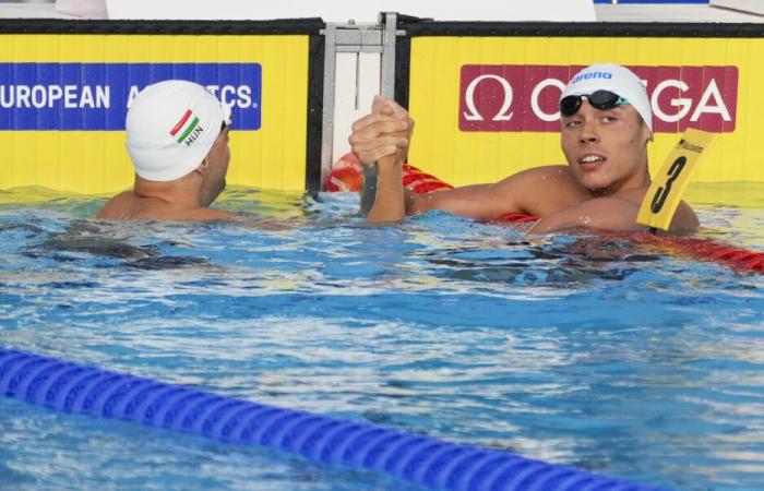 Nadando, ¡David Popovici está cerca de batir el récord mundial de los 100 m estilo libre en Belgrado! Romanchuk era su 800 sl