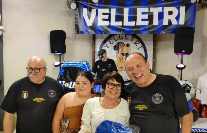 El Inter Club Velletri celebró la segunda estrella entre coros y solidaridad: 1.000 euros donados a ANDOS