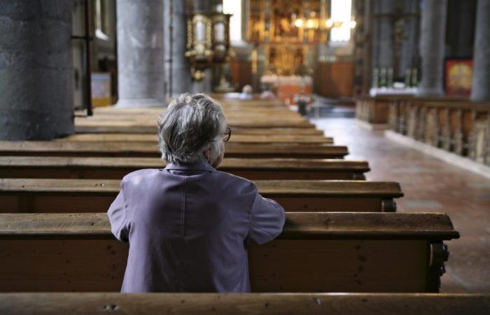 Cada vez hay menos creyentes en Italia y Occidente: ¿desaparecerá la religión? Qué podría pasar