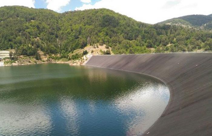 Alarma de sequía en Calabria, las fuentes disminuyeron un 50%: Sorical invita a los municipios a cerrar por la noche