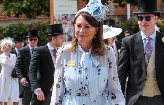 Carole Middleton también está en Royal Ascot, con un vestido que parece sacado del armario de su hija Kate (y todos los demás looks del segundo día)