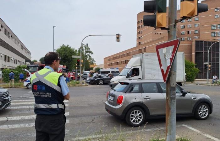 Accidente en via Formigina, cuatro heridos. VIDEO