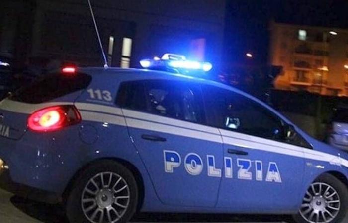 VICENZA – Furiosa discusión en Viale Milano entre un hombre y una mujer: la policía interviene. Su padre había denunciado su desaparición.