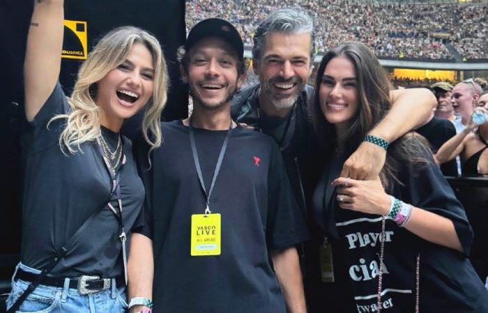 Luca Argentero y Cristina Marino junto a Valentino Rossi y su pareja Francesca: doble pareja VIP en el concierto de Vasco Rossi – Gossip.it