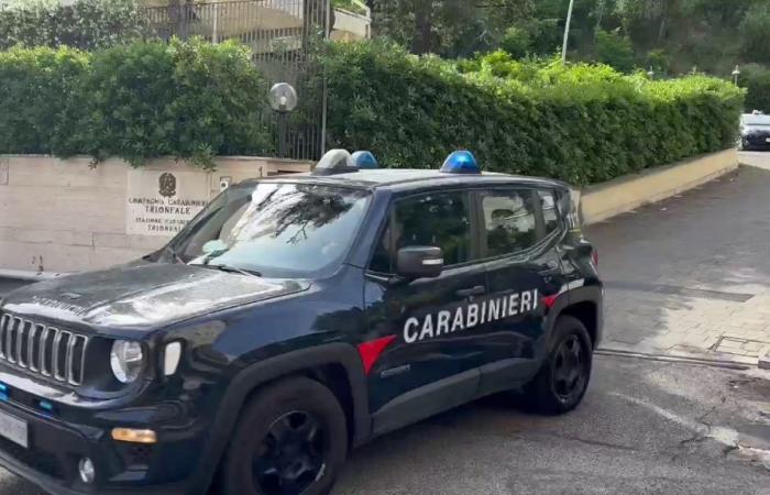 Golpea al nuevo novio de su ex. Carabinieri arresta a un hombre de 52 años — Vita Web TV