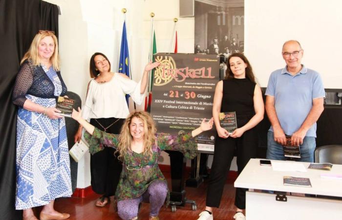 Se presentó en la Sala Bazlen la edición 2024 del “Festival Internacional de Música y Cultura Celta Trieste Triskell”