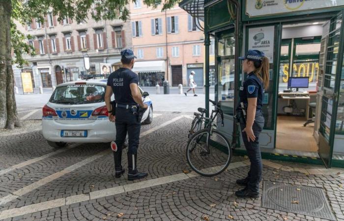 Módena, un joven de 19 años apuñalado en el centro La Gazzetta di Modena