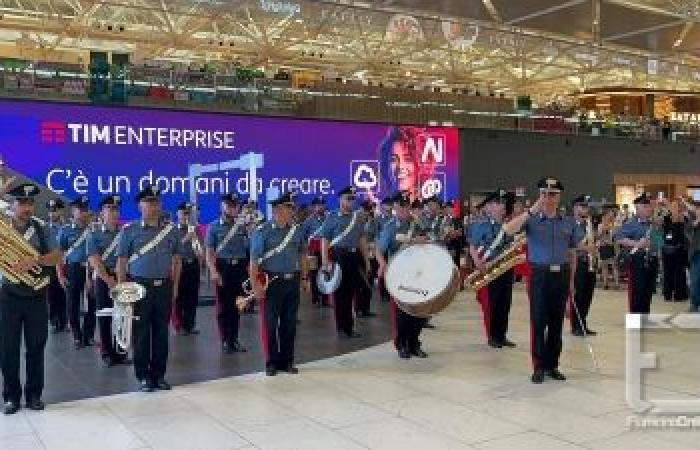 El festival de música se celebró en el aeropuerto de Fiumicino con fanfarrias de Carabinieri