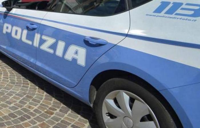 Parma, controles en la comisaría y en los puntos conflictivos policiales y municipales. La Jefatura de Policía expulsa al narcotraficante tunecino detenido hace dos días y a un preso albanés