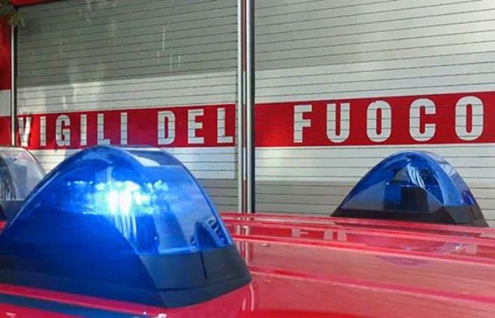 Faltan bomberos, vehículos y personal. El alcalde de Rimini: “Imagen decepcionante”