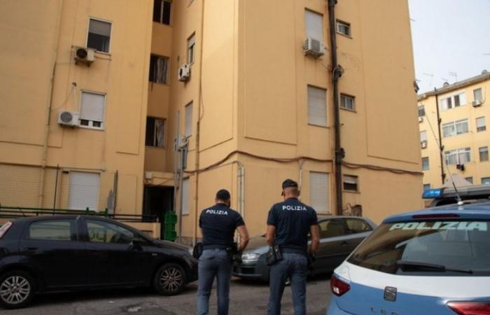 Mata a puñaladas a su esposa en el momento álgido de una discusión. Feminicidio en Cagliari, detenido de 77 años
