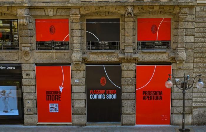 Flagship Store del AC Milan en Via Dante: la tienda rossoneri más grande de la capital lombarda y un concurso para los aficionados