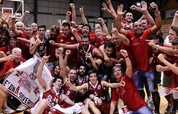 Legnano Basket: hace 10 años el ascenso a la Liga Plata, la historia de aquel verano inolvidable