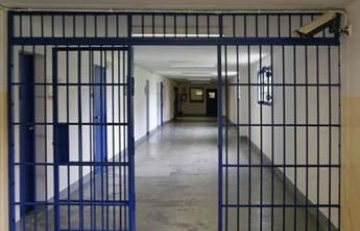 Sassari, locura en la prisión de Bancali: el preso se prende fuego