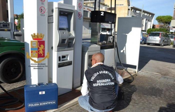 VeraTV.it | Ancona – Tres denunciados robando diésel de un vehículo