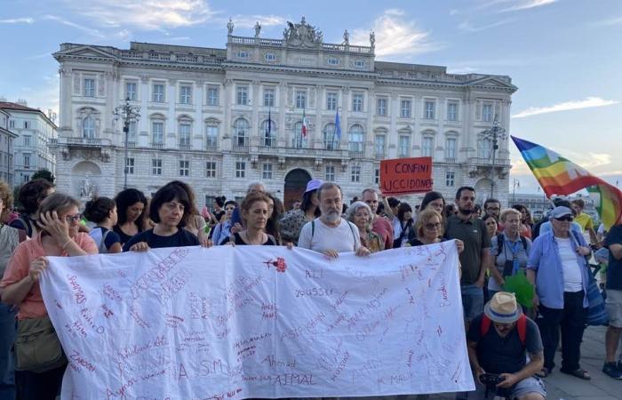 Manifestación en Trieste por la protección y la dignidad de los inmigrantes