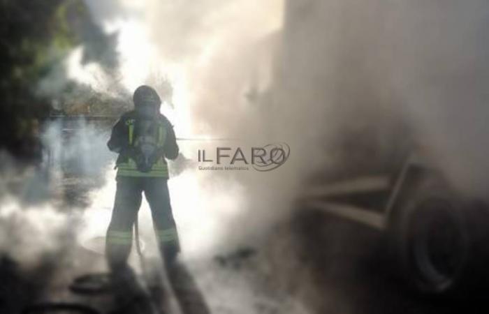 Vertedero en llamas en Civitavecchia: humo negro y miedo a los humos