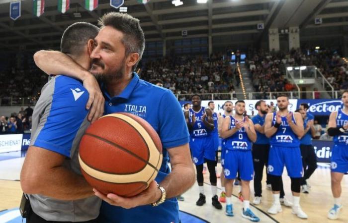 Baloncesto, Italia vence a Georgia y Pozzecco elige los 12 para el Pre Olímpico