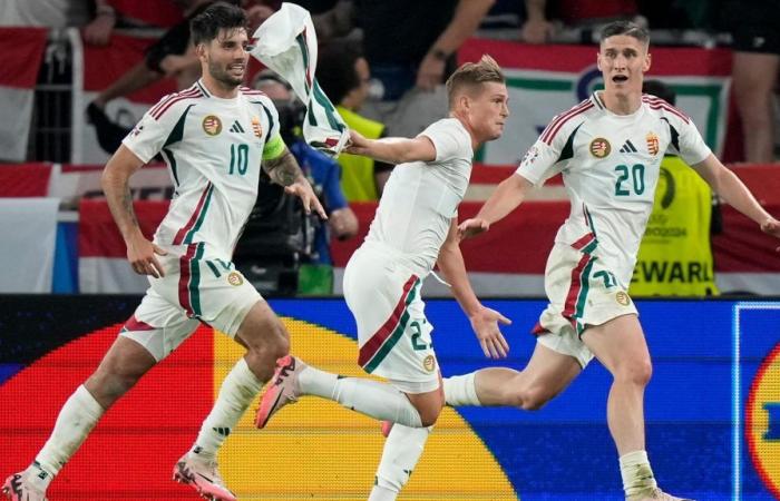 En el Campeonato de Europa de 2024, Hungría gana en el minuto 100 y elimina a Escocia. Rossi todavía puede tener esperanzas