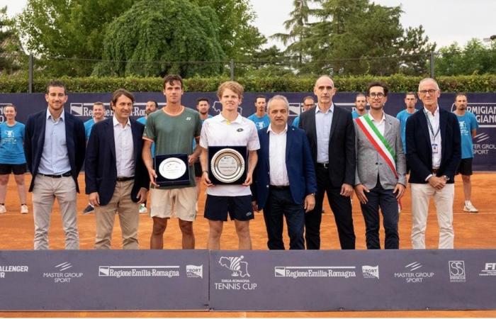 Copa de Tenis Emilia-Romaña 2024: De Jong logra la hazaña. Es el ganador de la tercera edición.