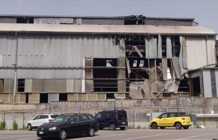 Accidente del aluminio en Bolzano, dos trabajadores quemados: los metalúrgicos en huelga mañana