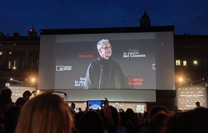Il Cinema Ritrovato 2024, día 2 – Kubrick, Mann y la dulzura de París, Texas en Piazza Maggiore