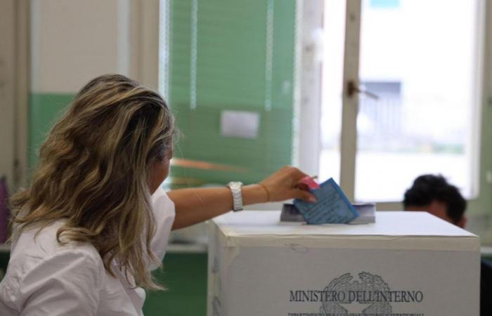 Votaciones en Piamonte: el centroderecha por delante en Verbania y Vercelli
