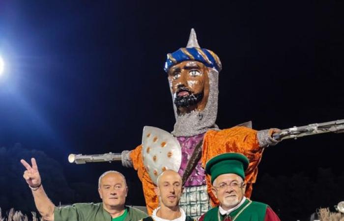 Palio del Niballo: ¡novena victoria del Rione Verde! Diafaldi juega al póquer