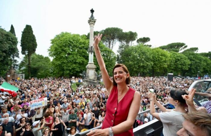 Vittoria Ferdinandi gana las elecciones: la primera alcaldesa de Perugia. De outsider a la banda tricolor
