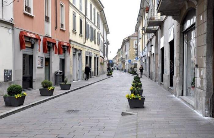 Las notas de Puccini animan Via Bergamo: velada de arte y música en Monza
