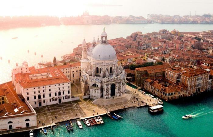 Venecia, el billete se paga bien pero el problema del exceso de turismo persiste