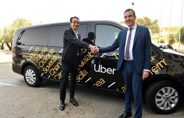 Uber llega a Calabria, los servicios Uber Black y Uber Van están activos
