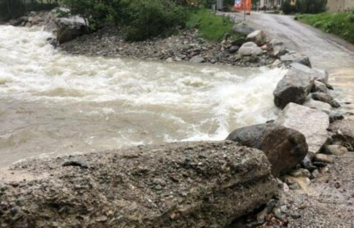 Fuertes lluvias en Piamonte: refugios aislados en Valle Gesso: al menos 19 personas atrapadas, el Dora por encima del nivel de alerta