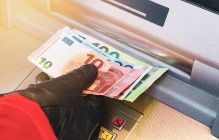 Pancalieri: hacen estallar el cajero automático y se escapan con 10 mil euros – Noticias de Turín