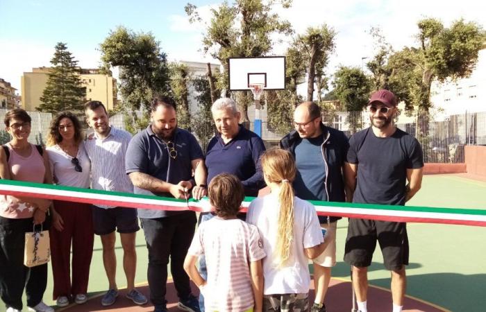 Corte de cinta en la nueva cancha de baloncesto de Porto S. Stefano – Grosseto Sport