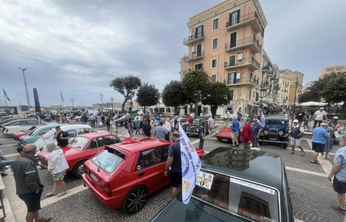 Una cuna para la vida: 900 euros recaudados el domingo en la plaza de Anzio