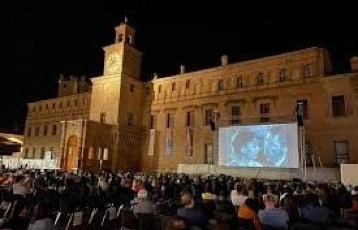 El cine de la plaza ”Quelli del 29” entre los beneficiarios de las aportaciones regionales a los festivales de cine más relevantes Cultura