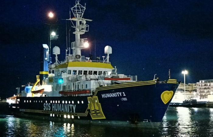 El Tribunal de Crotone anula el arresto de SOS Humanidad y condena al gobierno a pagar las costas