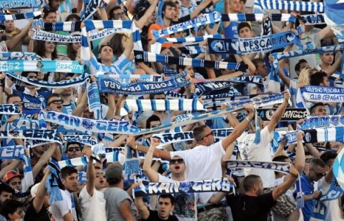 Los aficionados de Pescara se preparan para una marcha de protesta el próximo sábado