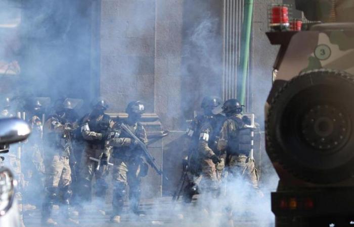 Golpe de Estado fallido en Bolivia, soldados irrumpen en edificio gubernamental: comandante del ejército arrestado