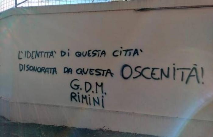 Fútbol de la Serie C, los aficionados de Rimini se rebelan por el cambio de logo