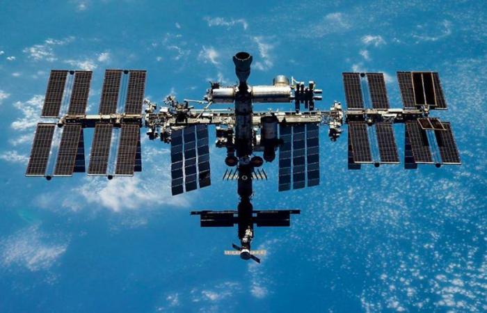 Espacio: la NASA ha elegido SpaceX para el vehículo que derribará la ISS