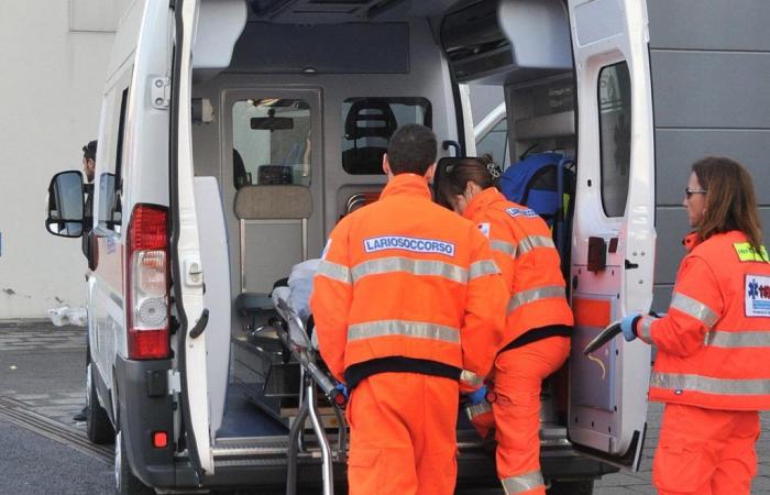 Trabajador de 21 años encontrado muerto en una obra en Venecia con la arteria femoral cortada por un vidrio