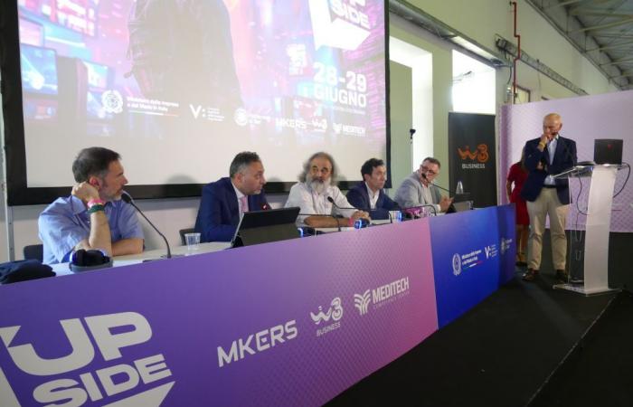 Nápoles, se presenta el concurso Upside Gaming para tecnologías emergentes