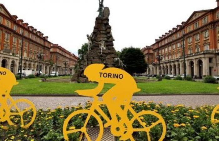 Crece la expectación en Turín por la histórica llegada del Tour de Francia: el trofeo “Grand Départ” expuesto en el Punto Più – Turin News 24