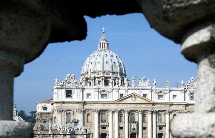 Matrimonio religioso, sin tatuajes ni piercings: las reglas para quienes trabajan en San Pietro – Noticias