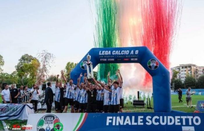 Noticias: Fútbol 8, Officina Tec Brenca de Salerno, campeona de Italia; el entrenador: “Un sueño hecho realidad”