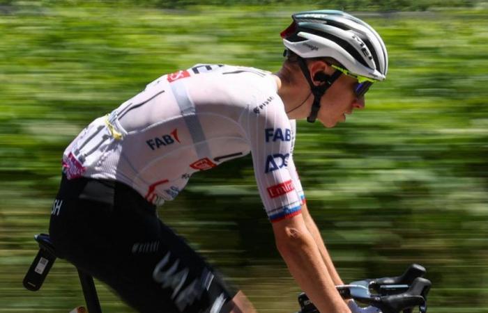 Tour de Francia 2024, orden de llegada 2.a etapa Cesenatico-Bolonia: victoria de Vauquelin, nuevo maillot amarillo de Pogacar