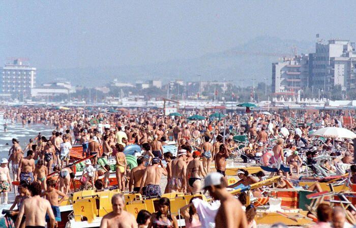 Estimado verano 2024: subidas para transporte, playas y hoteles – Verano 2024